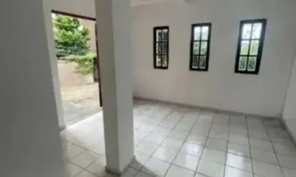 Casa à venda na Vila Pereira Barreto com 125m² 3 dormitórios 1 banheiro 2 vagas