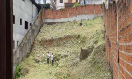 Terreno à venda na Rua Janauira, --, Jardim Peri, São Paulo