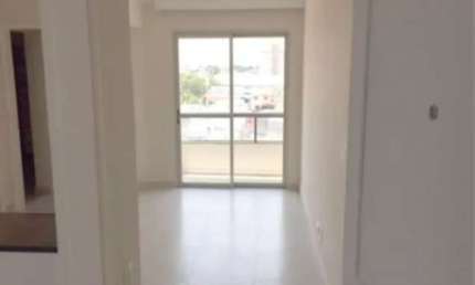 Apartamento á venda na Vila Santa Catarina, com 2 dormitórios, sendo 1 suíte e 2 vagas.