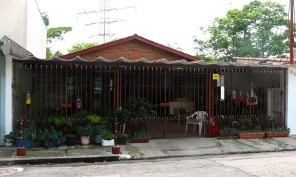 Casa de Vila Socorro | 100m² | 02 Quartos | 03 Vagas | 160m² Terreno