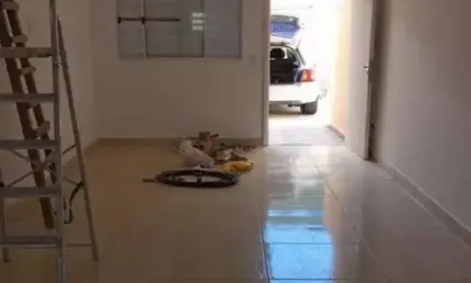 Sobrado a venda para Renda 108 m² sendo 4 Kitnets com  4 dormitórios, 04 banheiros e 1 vaga