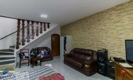 Casa com 6 quartos à venda na Rua dos Ferreiras, --, Cangaíba, São Paulo