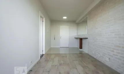 Apartamento à Venda - Santo Amaro , 1 Quarto,  33 m2
