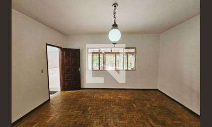 Casa à Venda - Conjunto Residencial Jose Bonifacio, 4 Quartos,  204 m2