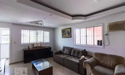 Casa à Venda - Sítio do Mandaqui, 2 Quartos,  130 m2