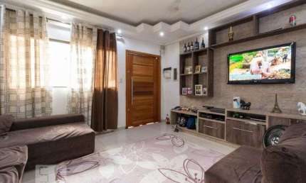Casa com 3 quartos à venda na Rua Serra do Ouro Branco, --, Vila Carmosina, São Paulo