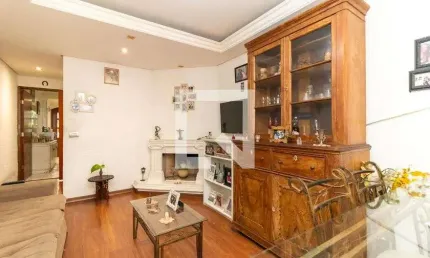 Casa com 2 quartos à venda na Rua Rio do Veríssimo, --, Vila Carmosina, São Paulo