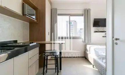 Apartamento na Liberdade de 1Quarto - 17m² à Venda.