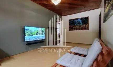 Imperdível oportunidade: Casa à venda em São Paulo-SP, bairro Imirim, 2 quartos, 1 suíte, 2 banheiros, 4 vagas, 206m².