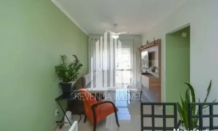Venha morar no apartamento dos seus sonhos! Excelente oportunidade apartamento à Venda c/ 3 Dorm, 1 vaga em Interlagos por R$425 Mil.
