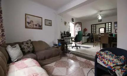 Casa com 2 quartos à venda na Rua Maranjaí, --, Cambuci, São Paulo