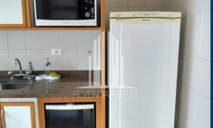 Apartamento à venda na Vila Uberabinha, São Paulo-SP: 1 quarto, 1 banheiro, 1 vaga de garagem, 45 m² de área. Venha conferir!