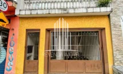 Imperdível! Casa à venda em SP: 4 quartos, 3 suítes, 4 banheiros, 2 vagas na Vila Santa Virginia, 240m² de área.
