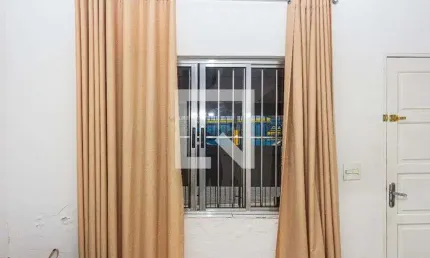 Casa à Venda - Jardim Marajoara , 2 Quartos,  104 m2