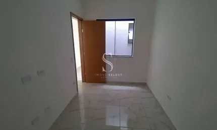 Sobrado de 162m² com 3 dormitórios sendo 1 suíte, 2 banheiros e 4 vagas á venda no sacomã