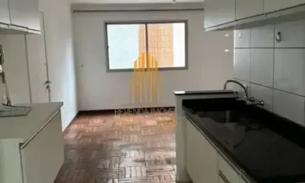 EDIFICIO FLAMBOYANT, CAMPO BELO- APARTAMENTO DE 65m² COM 3 DORMITÓRIOS, 2 BANHEIROS E 1 VAGA Á VENDA