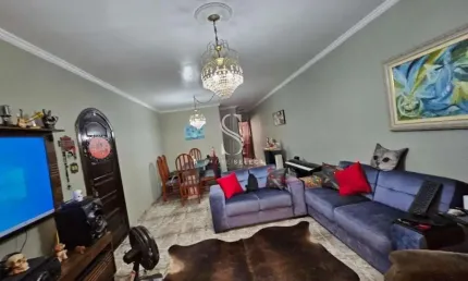 Saude - casa assobradada de 168m² com 3 quartos, 1 suite e 2 vagas á venda