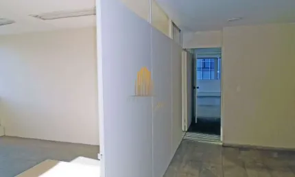 Edifício Mercantil Finasa localizado no Centro - Sala Comercial de 170,95m² com 4 salas e 3 banheiro