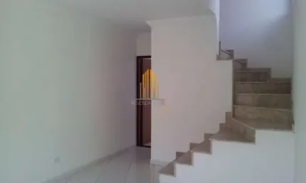 VILA RICA - CASA SOBRADO RESIDENCIAL DE 138M² COM 3 DORMITORIOS E 1 SUITE E 2 VAGAS DE GARAGEM.