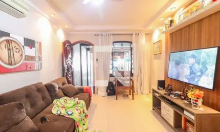 Casa à Venda - Jardim Éster Yolanda, 2 Quartos,  110 m2