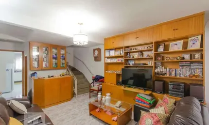Casa com 3 quartos à venda na Rua Antonieta Borges Alves, --, Cangaíba, São Paulo