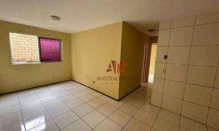 Apartamento à venda, 48 m² por R$ 140.000,00 - Itaperi - Fortaleza/CE