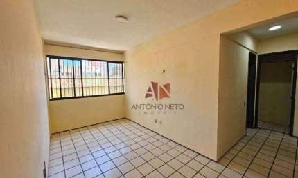 Apartamento com 2 dormitórios à venda, 63 m² por R$ 215.000,00 - Fátima - Fortaleza/CE