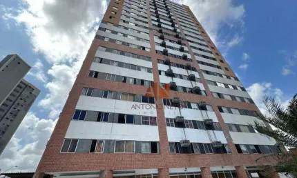 Apartamento com 2 dormitórios à venda, 48 m² por R$ 215.000,00 - Cambeba - Fortaleza/CE