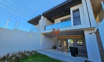 Casa com 4 quartos à venda na Avenida Santa Marta, 491, Precabura, Eusébio