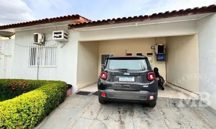 Casa Comercial para Venda em Cuiabá, Santa Rosa, 4 dormitórios, 2 suítes, 4 banheiros, 4 vagas