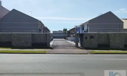 Sobrado para Venda em São José dos Pinhais, Bom Jesus, 3 dormitórios, 1 suíte, 2 banheiros, 1 vaga