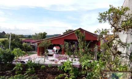 Casa para Venda em São José dos Pinhais, Campo Largo da Roseira, 2 dormitórios, 1 banheiro, 2 vagas