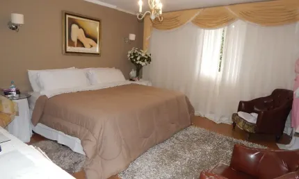 Excelente Sobrado no Novo Mundo, com 170 m², por R$ 650.000,00