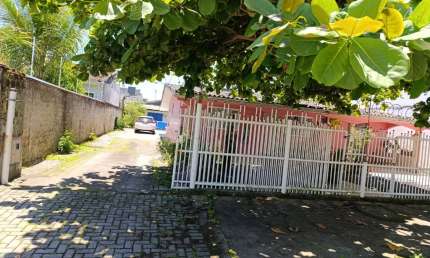 Casa com Terreno de 568 m²  por R$ 1.200.000,00 no Centro em Guaratuba-PR