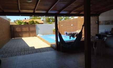 Casa para Venda em Florianópolis, Rio Vermelho, 2 dormitórios, 1 suíte, 2 banheiros, 1 vaga