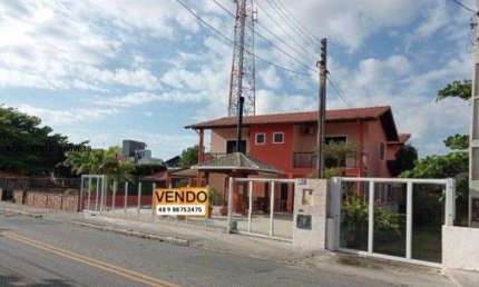 Casa para Venda em Florianópolis, Ingleses do Rio Vermelho, 9 dormitórios, 2 suítes