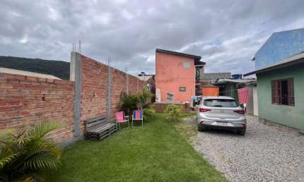 Casa para Venda em Florianópolis, São João do Rio Vermelho, 1 dormitório, 1 banheiro