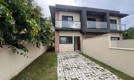 Duplex para Venda em Florianópolis, São João do Rio Vermelho, 2 dormitórios, 2 suítes, 3 banheiros, 1 vaga