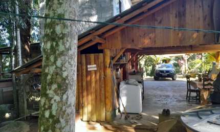 Sítio para Venda em Biguaçu, Três Riachos, 2 dormitórios, 1 banheiro