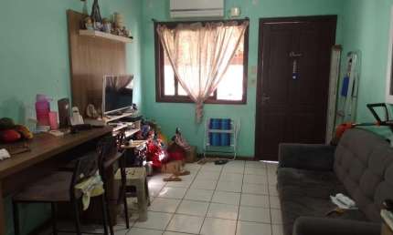 Casa para Venda em Porto Alegre, Hípica, 1 dormitório, 1 banheiro