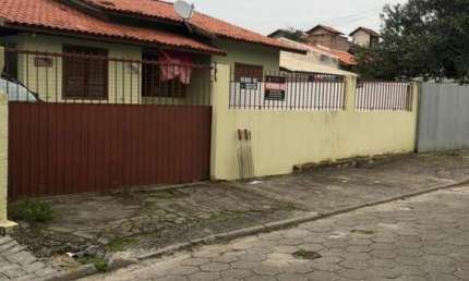 Casa para Venda em Florianópolis, Ingleses do Rio Vermelho, 3 dormitórios, 1 suíte, 2 banheiros, 2 vagas