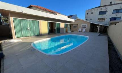 Casa para Venda em Florianópolis, Canasvieiras, 2 dormitórios, 1 banheiro, 1 vaga