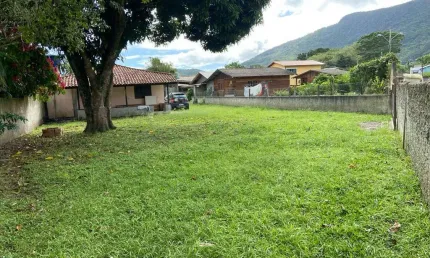 Terreno à venda no Ratones, Florianópolis 