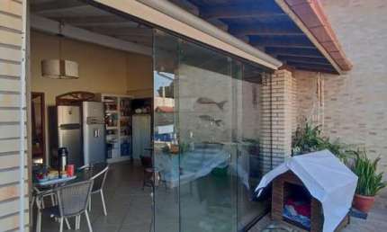 Casa para Venda em Florianópolis, Ingleses do Rio Vermelho, 3 dormitórios, 3 suítes, 4 banheiros, 1 vaga