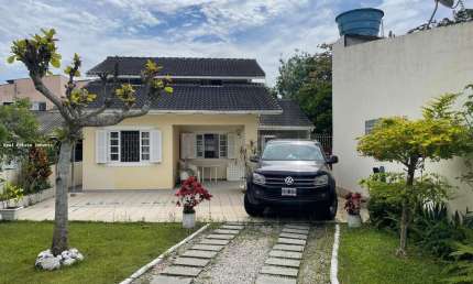 Casa para Venda em Florianópolis, Ingleses do Rio Vermelho, 4 dormitórios, 2 banheiros, 4 vagas