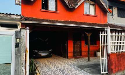 Casa para Venda em Florianópolis, Vargem do Bom Jesus, 3 dormitórios, 1 suíte, 1 banheiro, 2 vagas