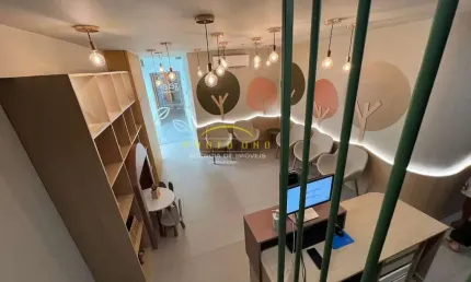 Sala pronta e reformada de alto padrão no Horto Office: 4 consultórios, 1 recepção, 3 banheiros, 2