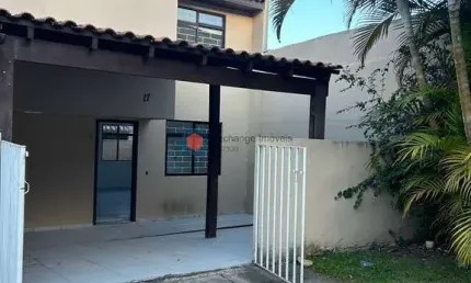 Casa com 3 quartos à venda na Rua Gastão Luiz Cruls, Bairro Alto, Curitiba