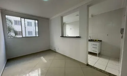 Apartamento com ótimo custo x benefício de 2 dormitórios, bem localizado na aricanduva próximo de c