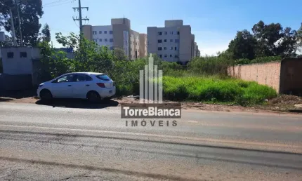 Terreno à venda na Avenida General Carlos Cavalcanti, Uvaranas, Ponta Grossa